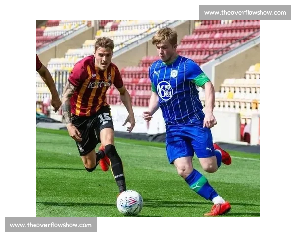 主场优势驱动下的竞技表现提升与心理博弈新格局研究与实践启示 主场优势驱动下的竞技表现提升与心理博弈新格局研究与实践启示